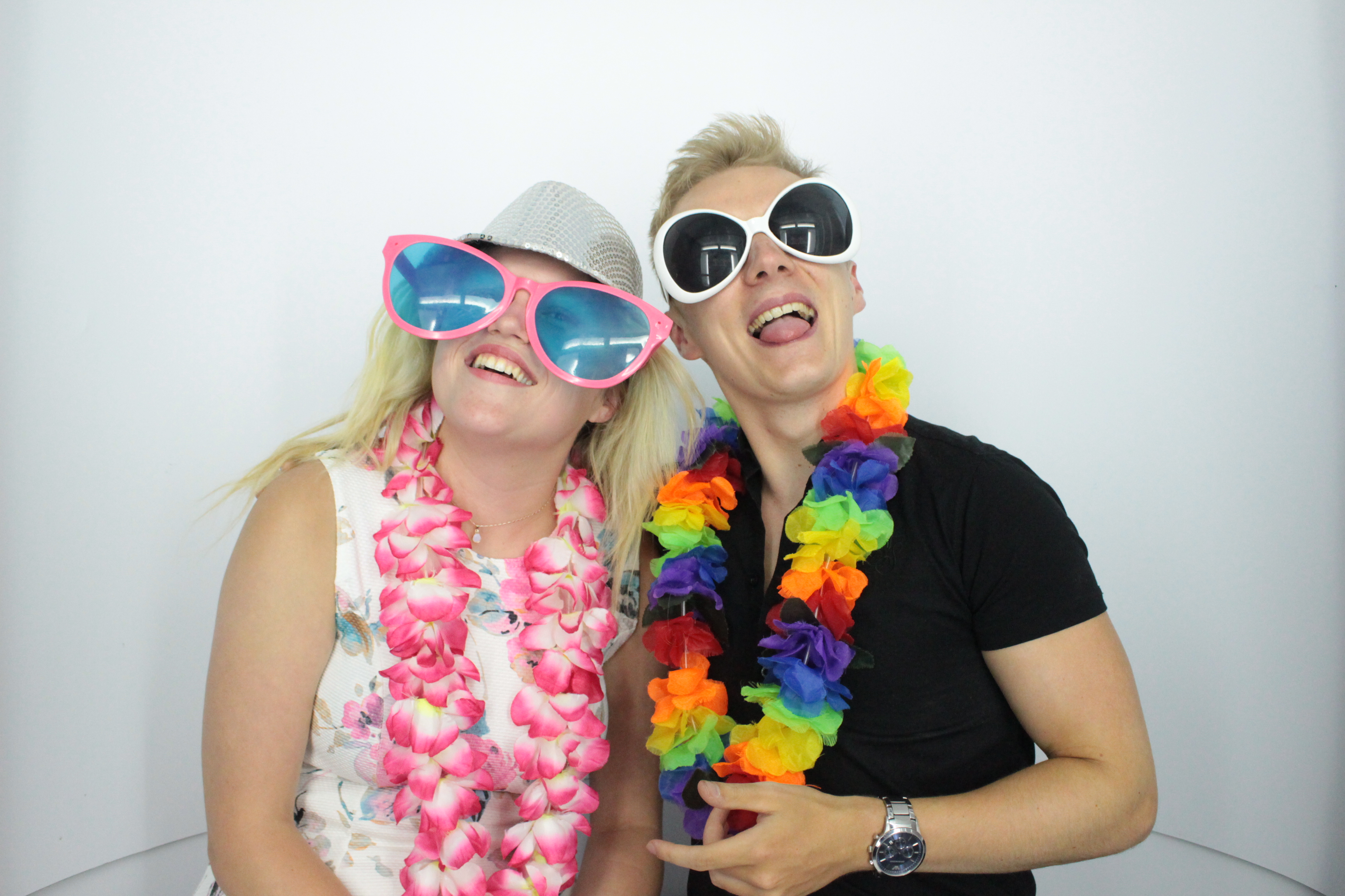 Martin & Colleen’s Joint 50th | View more photos from the event at gallery.myphotoboothexperience.co.uk/u/MyPhotoBoothExperienceLtd/Martin-Colleen’s-Joint-50th